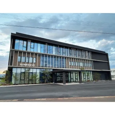 株式会社サンリーブ